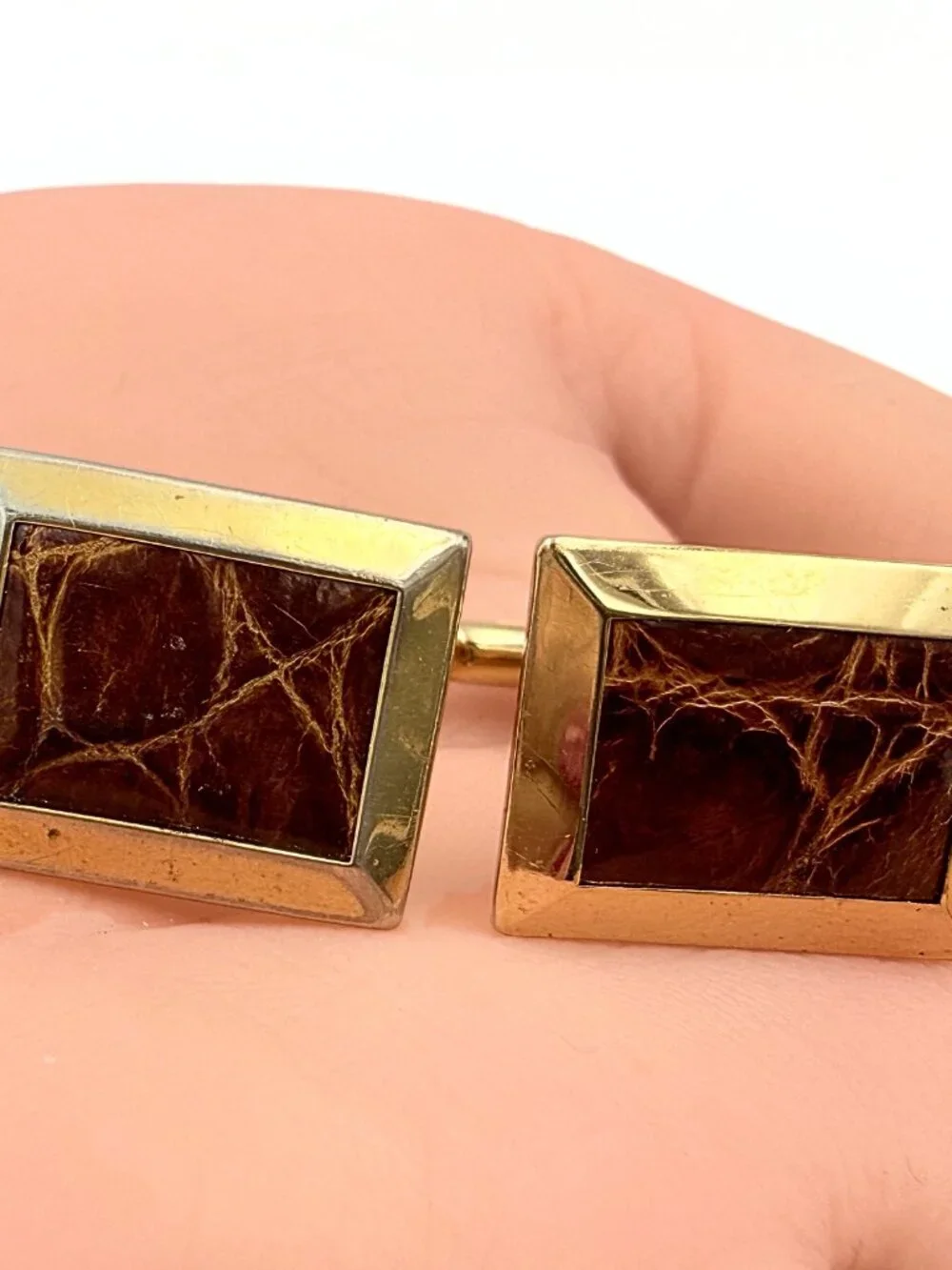 Hickok Signed MCM Brown Crocodile skin Leather Gold Plate Cufflinks